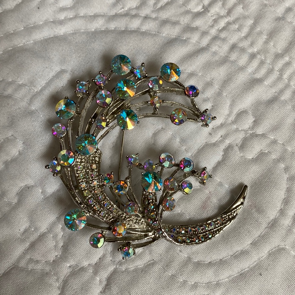 Elegant Silver and Crystal Brooch